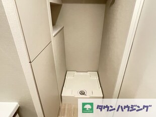 コンフォリア東新宿の物件内観写真